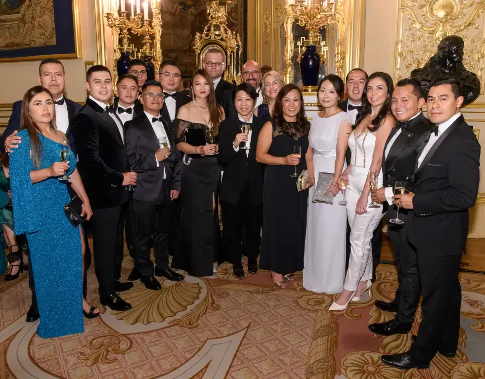 atfx-meets-british-royal-family-windsor-castle
